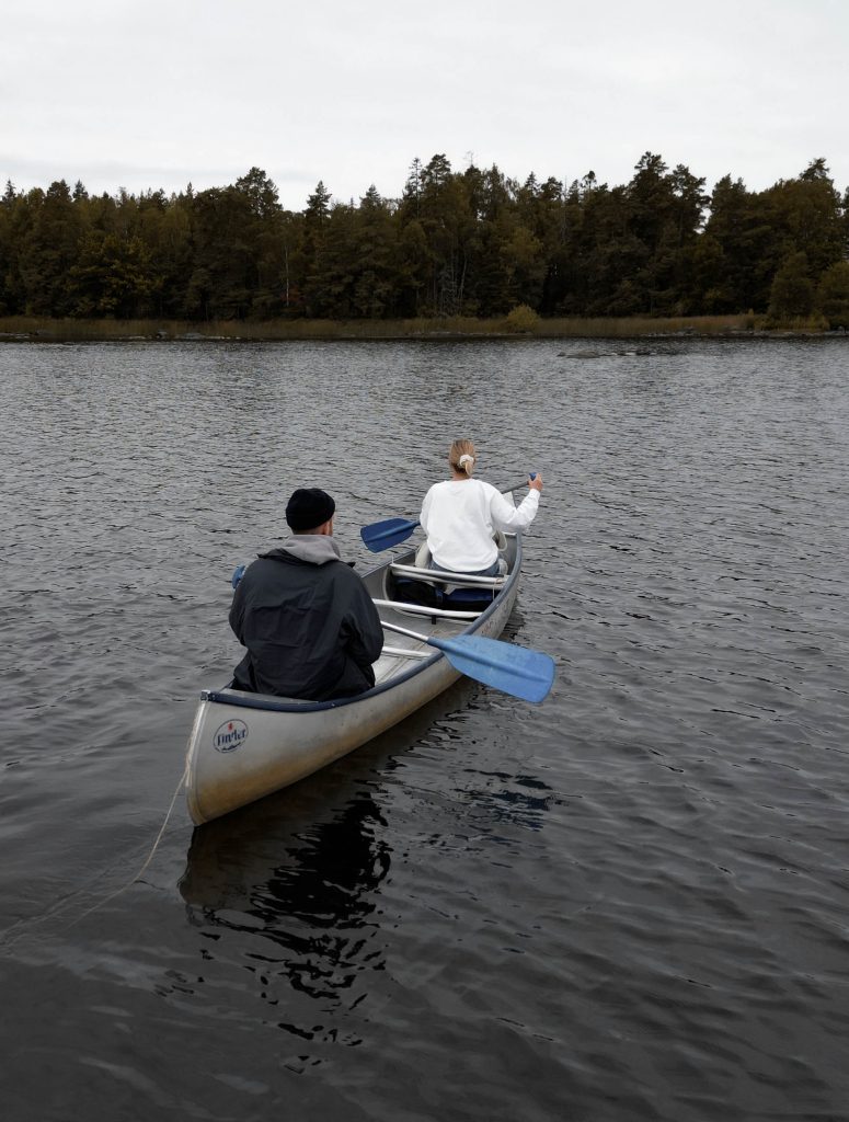 Kanu fahren auf dem Åsnen